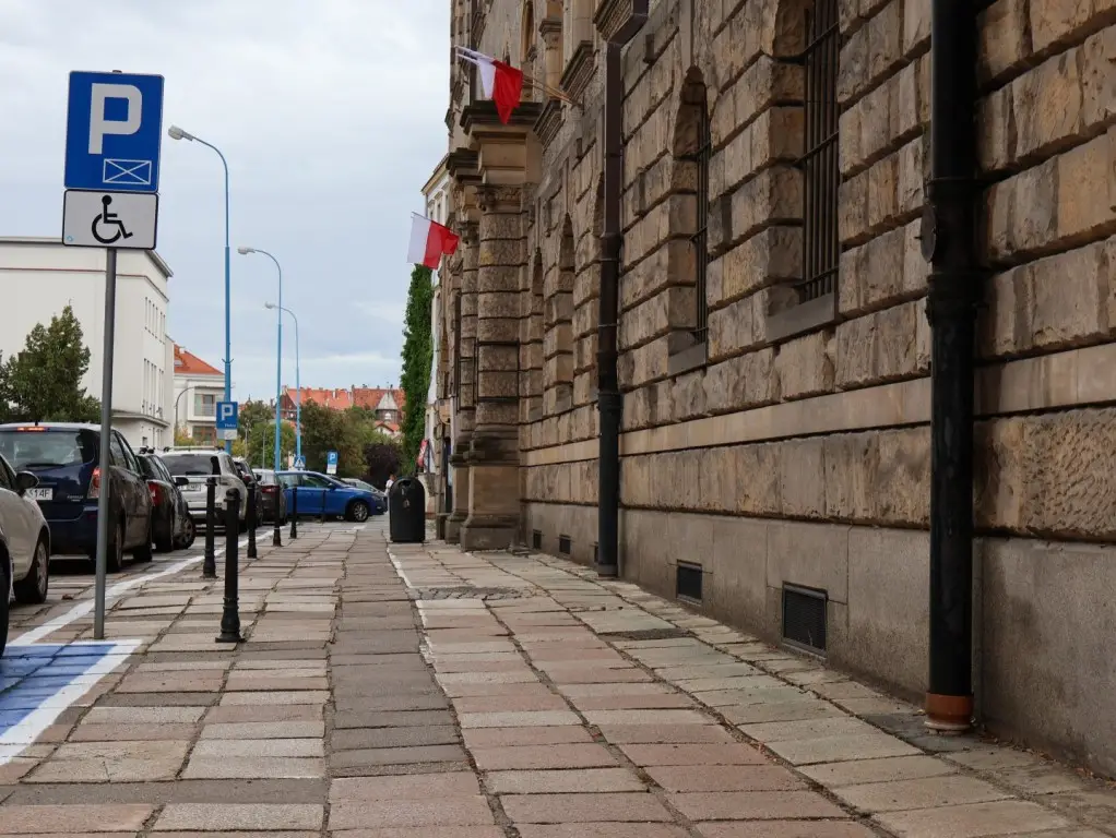 Przetarg na przebudowę nawierzchni ulicy Św. Piotra w Legnicy