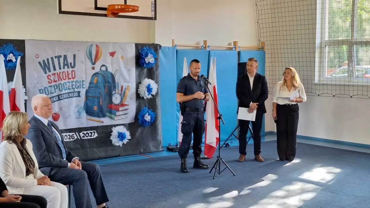 Rozpoczęcie roku szkolnego w Prochowicach z naciskiem na bezpieczeństwo