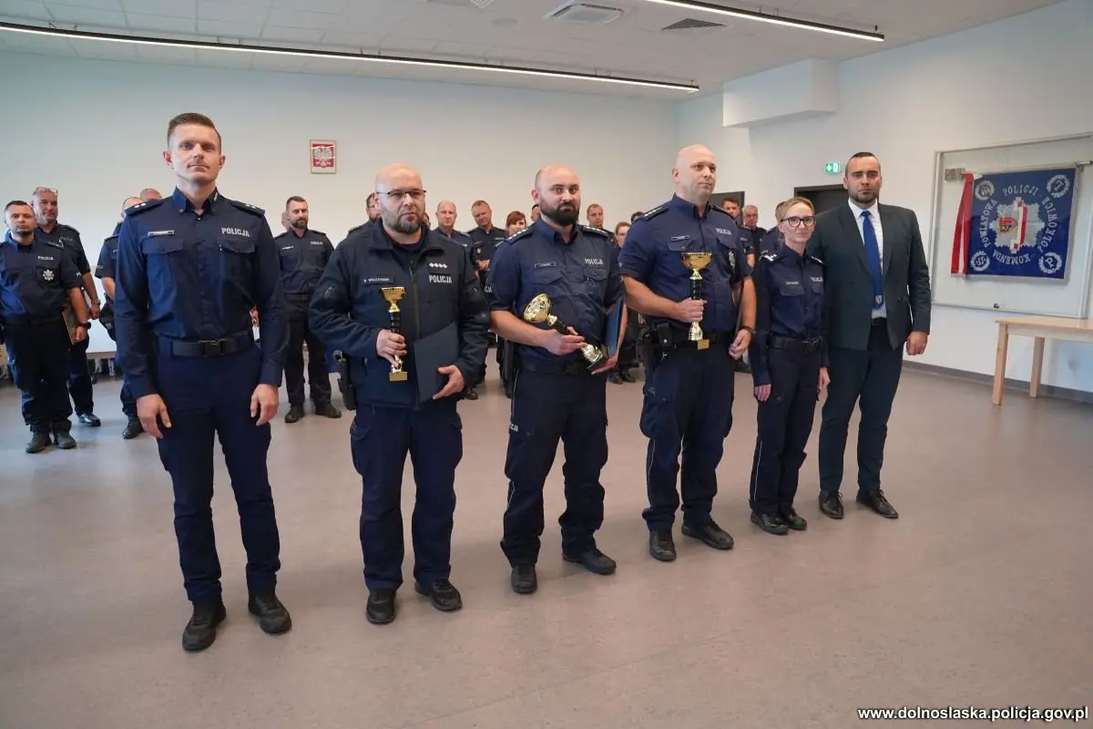 Kierownik Dzielnicowych z Legnicy zwycięzcą na Dolnym Śląsku