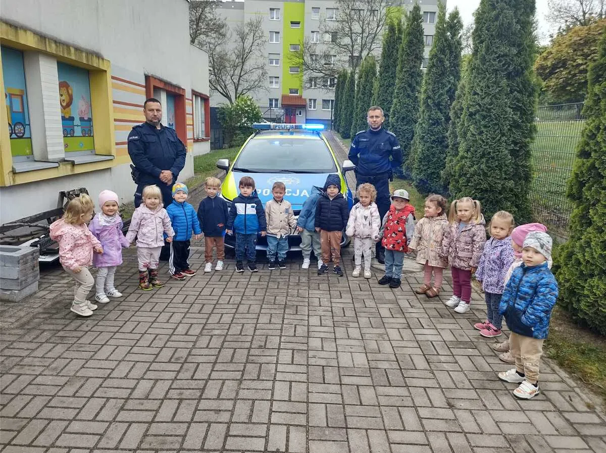 Policjanci z Chojnowa spotkali się z dziećmi z Żłobka Miejskiego