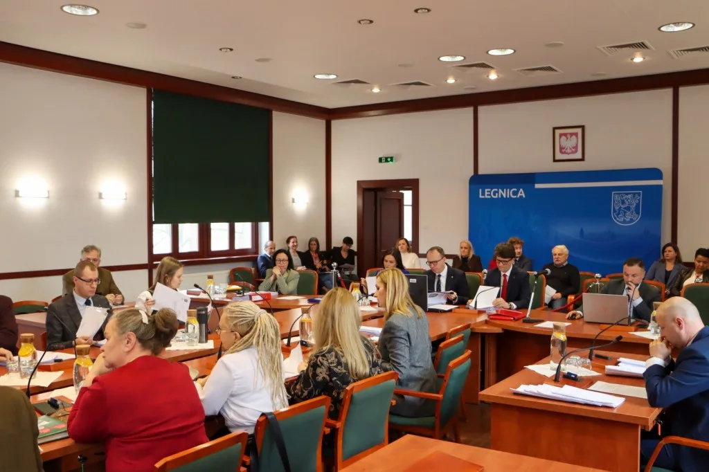 XXX sesja Rady Miejskiej Legnicy odbędzie się 25 maja