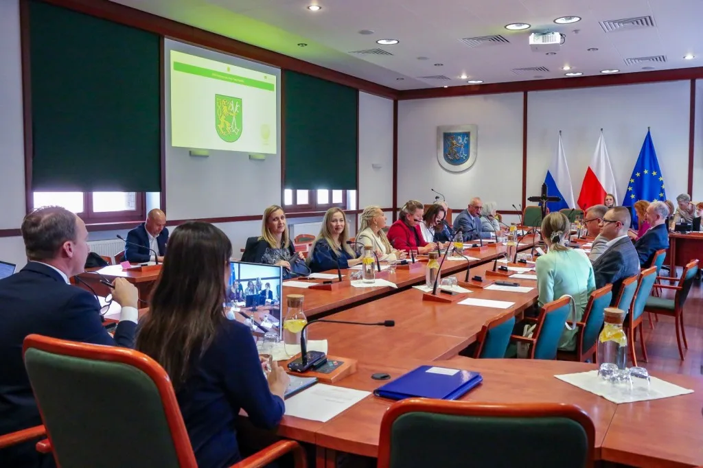 XXXIII sesja Rady Miejskiej Legnicy 29 czerwca
