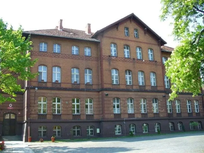 Termomodernizacja kolejnych obiektów oświatowych w mieście