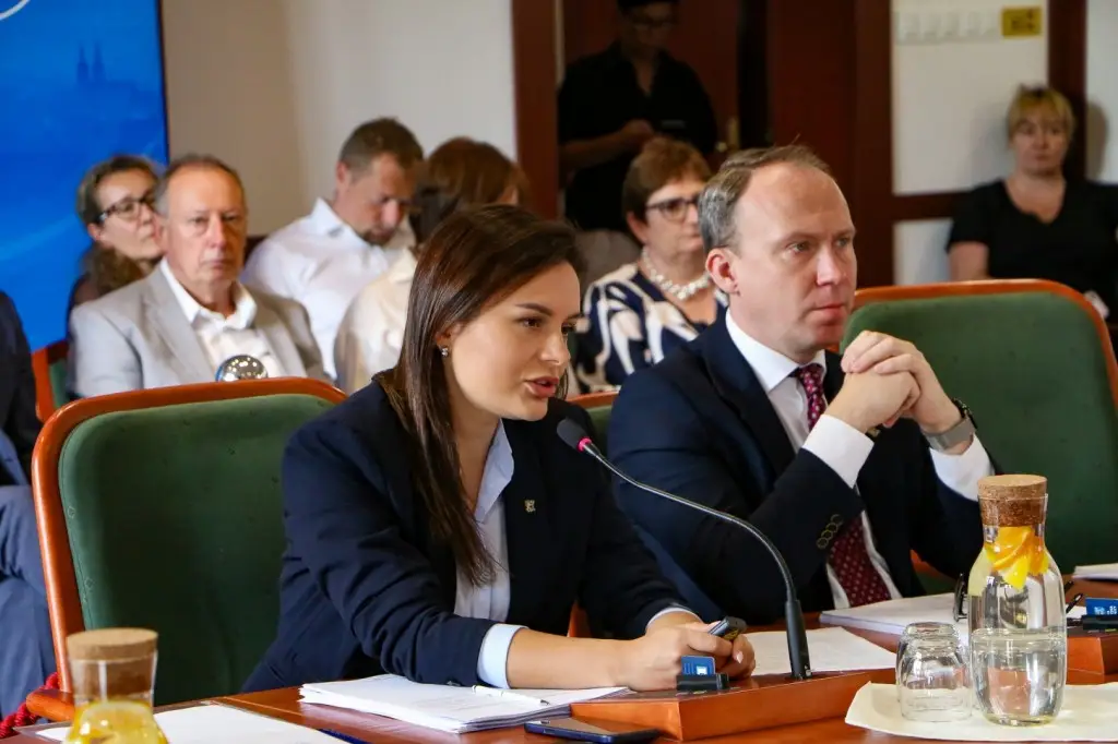 Decyzje Rady Miejskiej Legnicy przed wakacjami