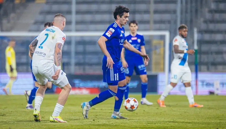 Miedź Legnica zmierzy się z Stalą Rzeszów w 9. kolejce Betclic 1 Ligi