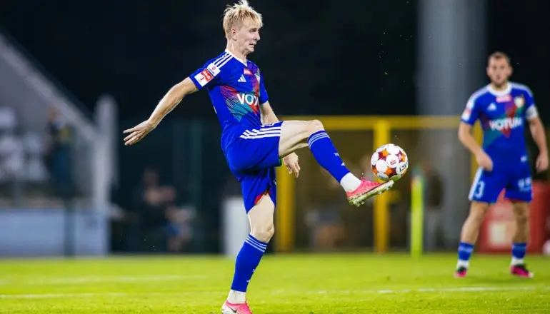Miedź Legnica zmierzy się z Polonią Środa Śląska na jubileuszu