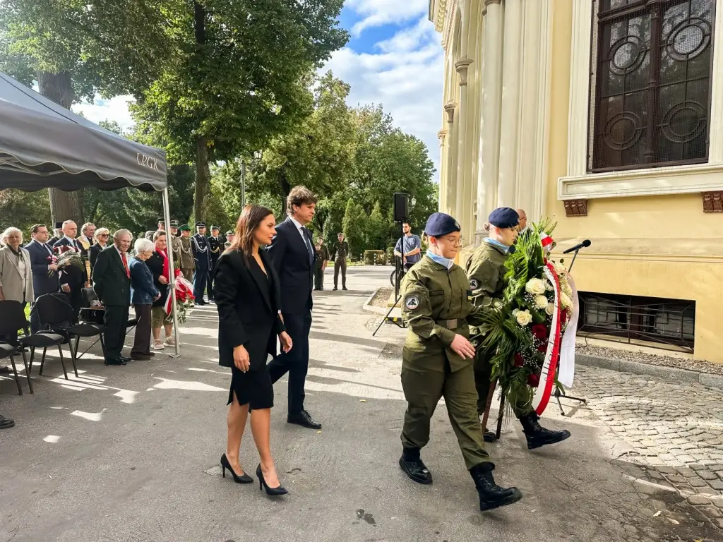 Uroczystości z okazji 87. rocznicy wybuchu II wojny światowej w Legnicy