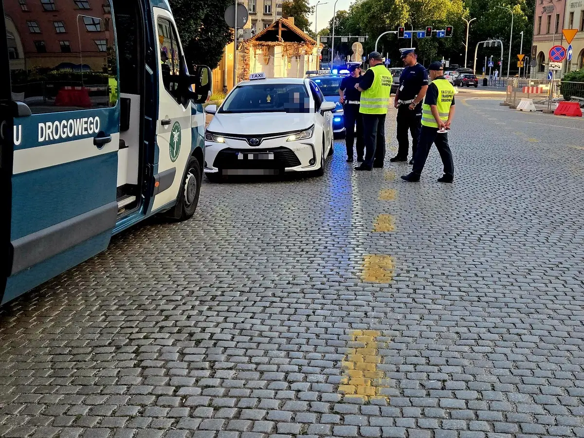 Kontrole przewozu osób w Legnicy i powiecie legnickim