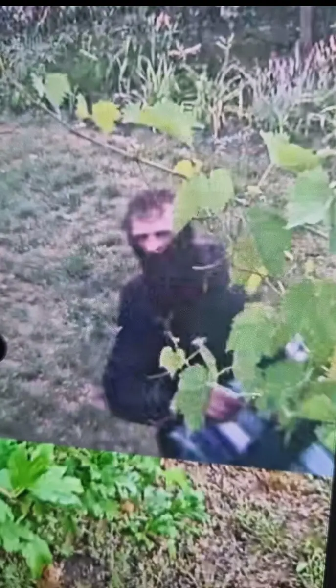 Policja poszukuje mężczyzny związanego z kradzieżą w Legnicy