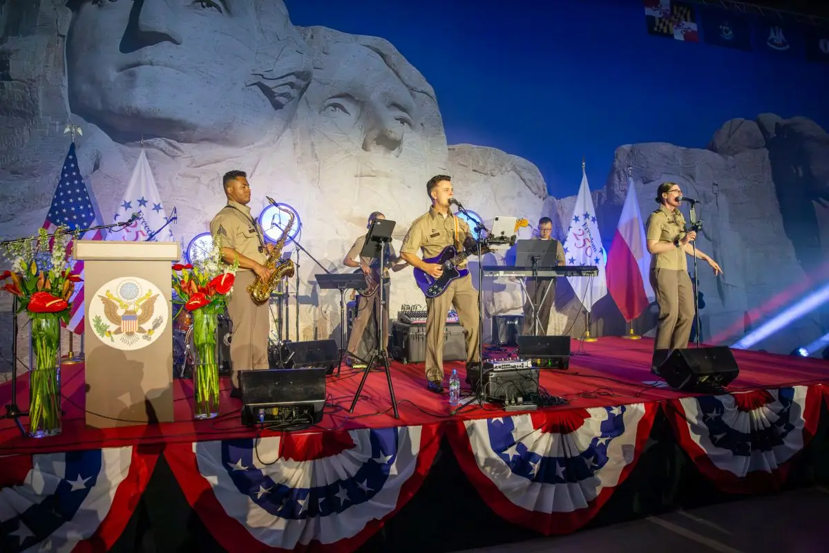 Wystawa 'Freedom 250' i koncert 1st Infantry Division 'Big Red One' Band w Legnicy