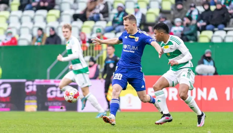 Relacje Miedzi Legnica z Lechią Gdańsk na przestrzeni lat