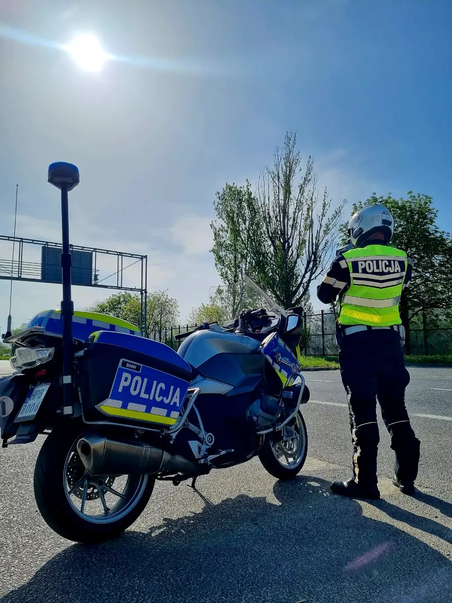 42-latek zatrzymany za prowadzenie motocykla po alkoholu mimo zakazu