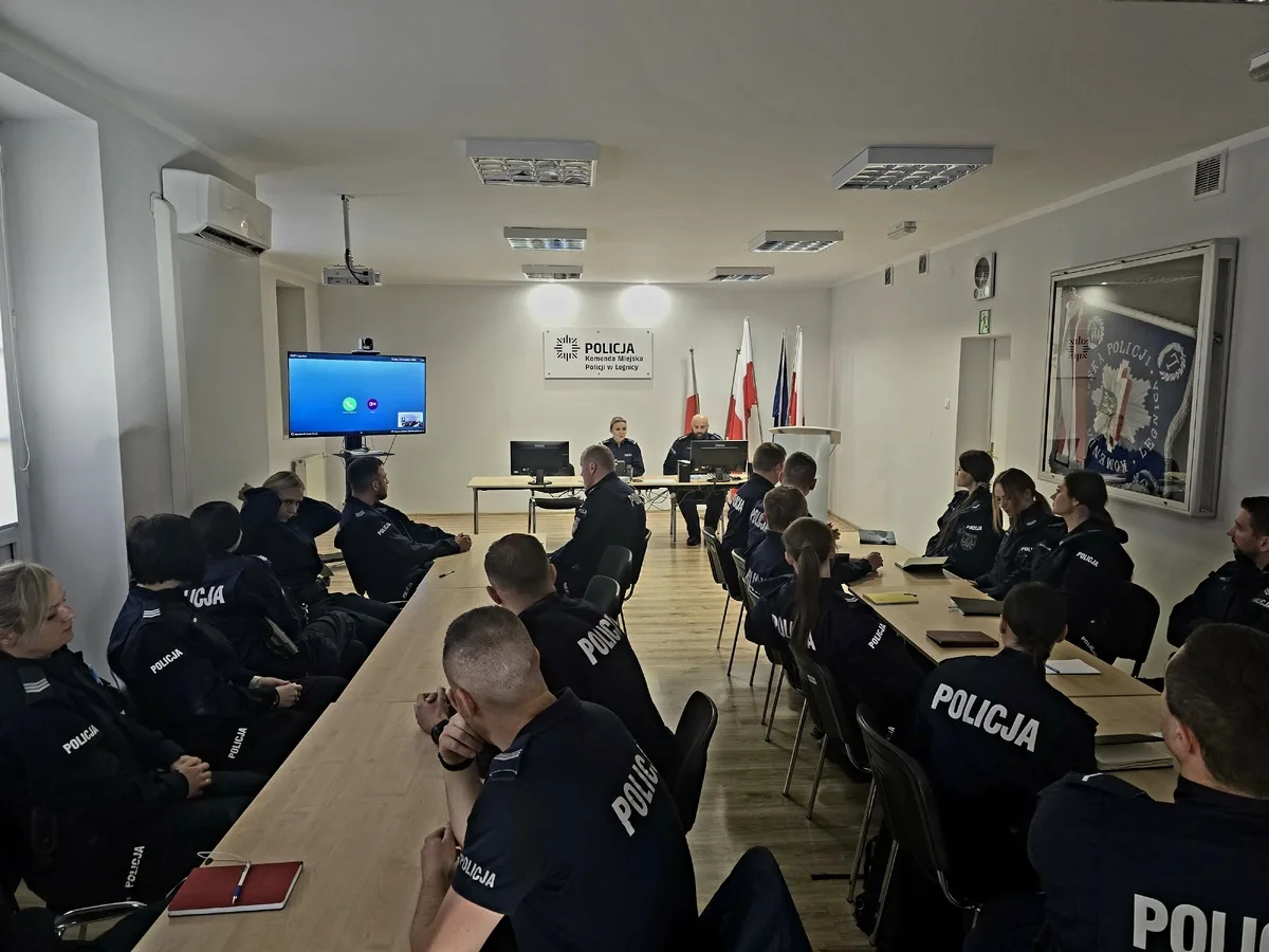 Kurs aspirancki rozpoczęty w Legnicy. 24 policjantów podnosi kwalifikacje