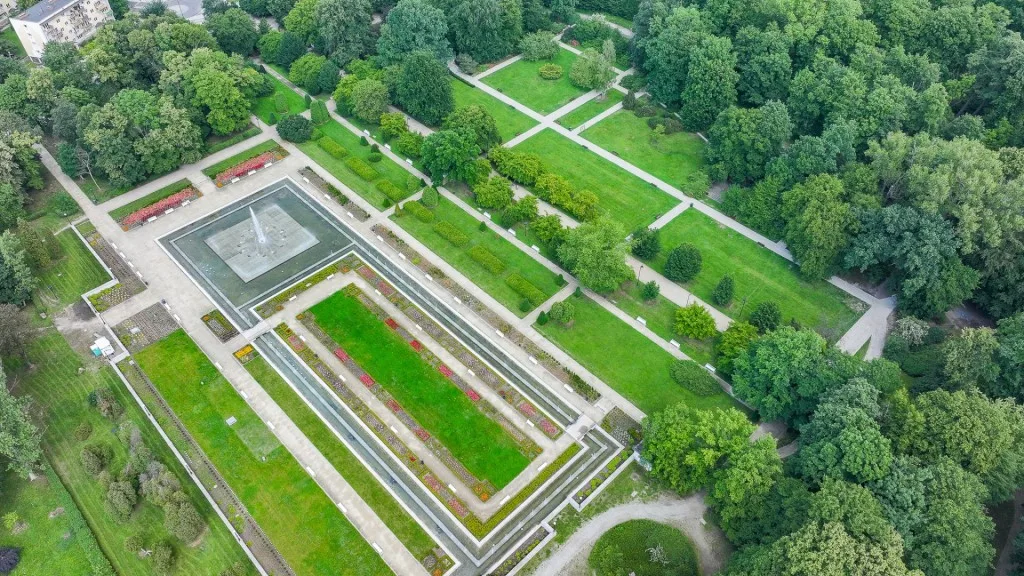 Zakończenie rewitalizacji Parku Miejskiego w Legnicy. Nowa odsłona Ogrodu Francuskiego i Różanego
