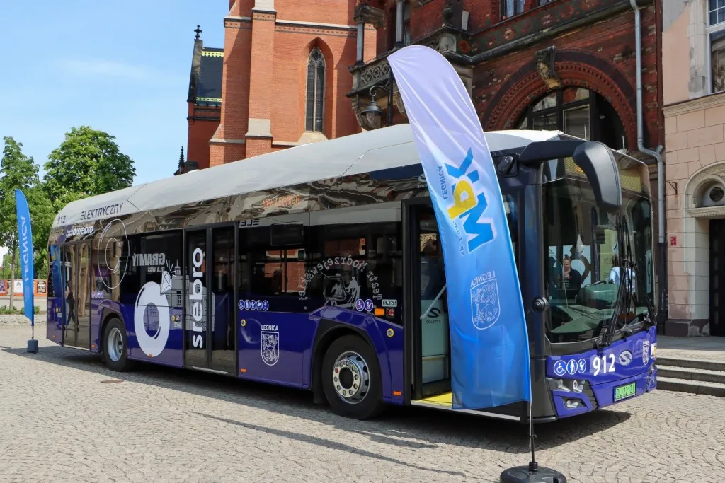 Wprowadzenie nowych autobusów elektrycznych do legnickiego MPK